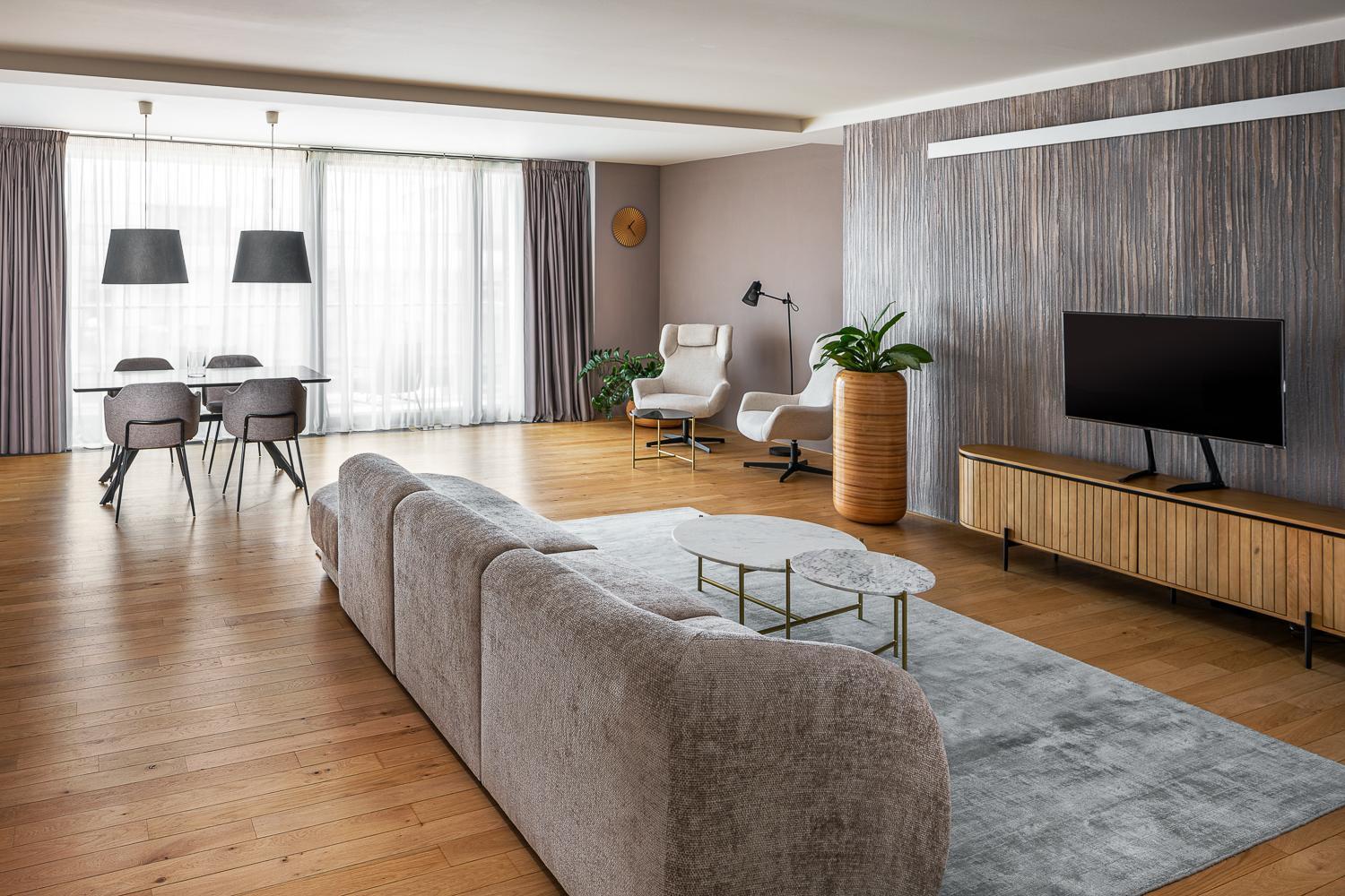 Aparthotel Empirent Karlin