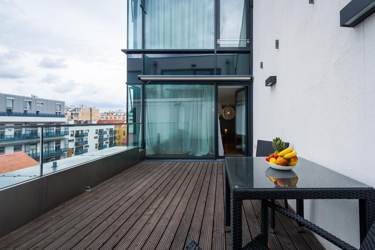 Aparthotel Empirent Karlin