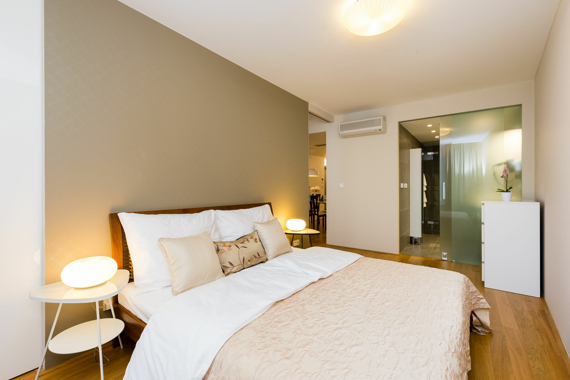 Empirent Karlin 4*